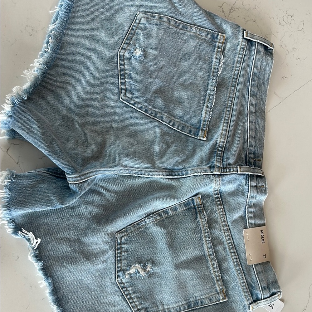 Agolde Blue Jean Shorts Frayed Hem - Picture 5 of 5